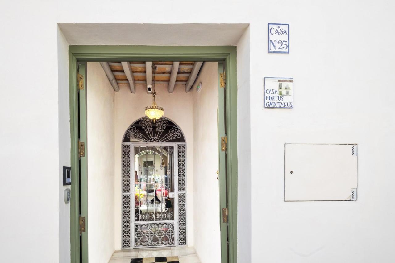 Casa Portus Gaditanus S XVIII Patio Andaluz إل بويرتو دي سانتا ماريا الغرفة الصورة