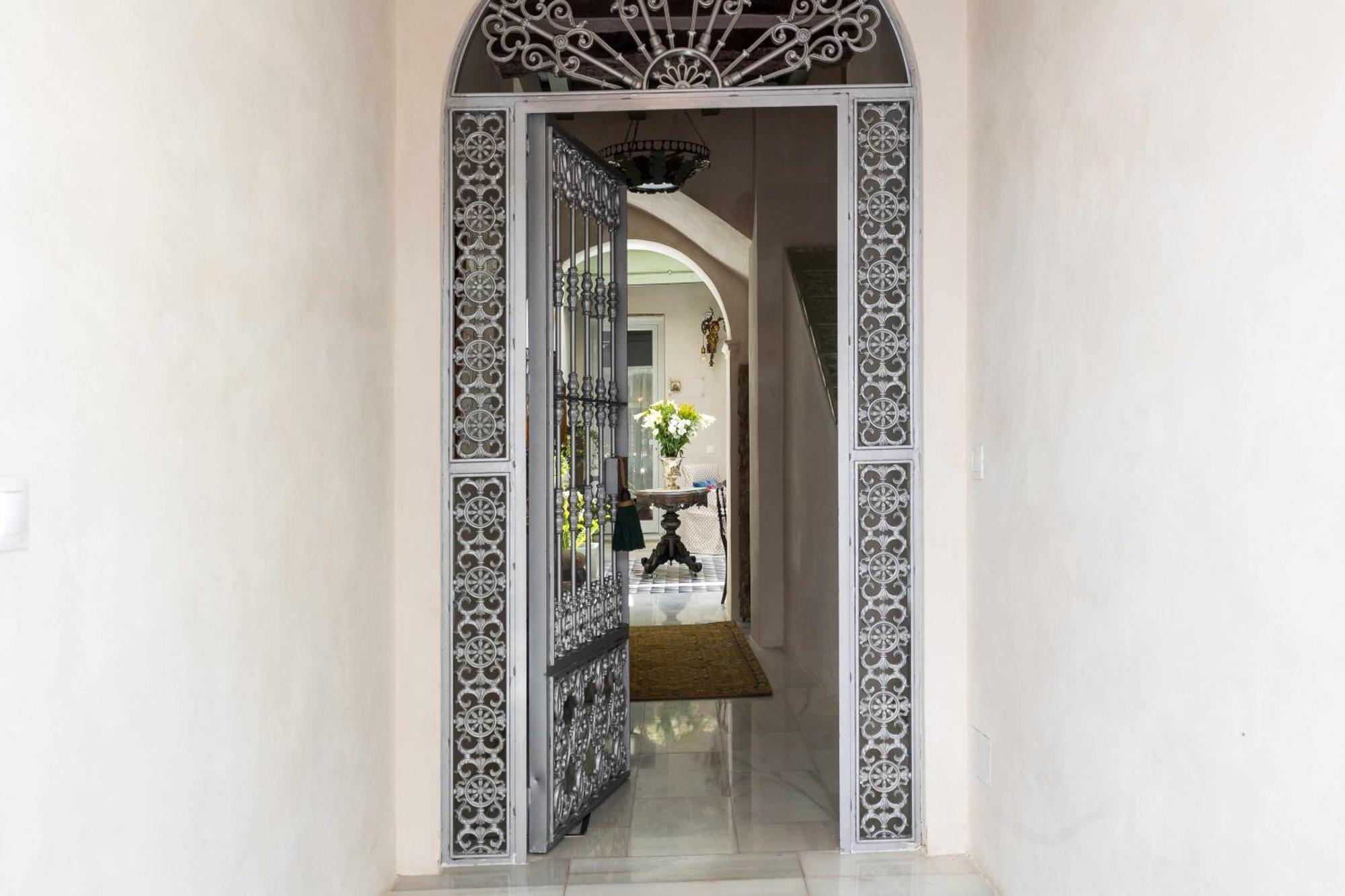 Casa Portus Gaditanus S XVIII Patio Andaluz إل بويرتو دي سانتا ماريا الغرفة الصورة